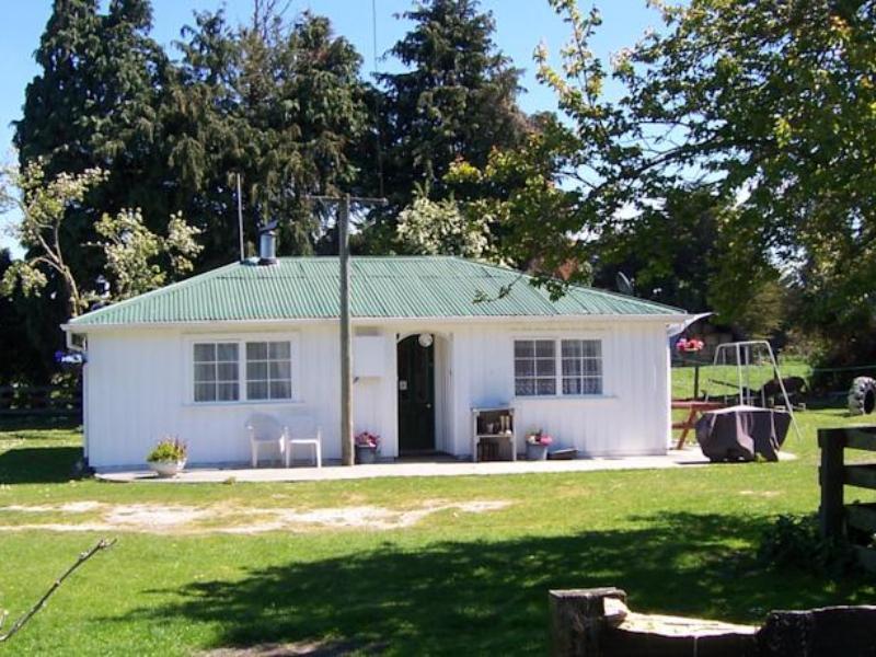 Wacky Stays - Unique Farm-Stay Glamping Rentals, Free Animal Feeding Tours Кайкоура Екстер'єр фото